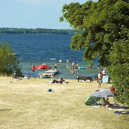 아파트 Brise 5, Mit Spielscheune Direkt Am Wittensee