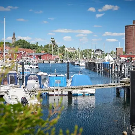 Brise 5, Mit Spielscheune Direkt Am Wittensee 아파트 Bunsdorf